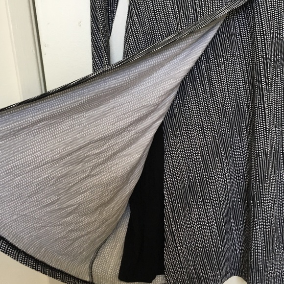 Athleta dotted wrap dress NWOT XXS - Picture 2 of 4